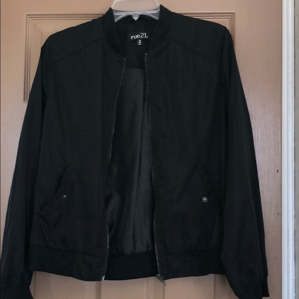 Silky like bomber jacket size Medium
